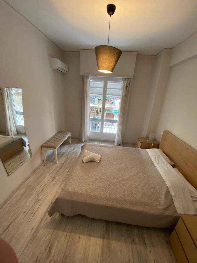 Lovely Apartment/1Bedroom Next To Metro Atina Dış mekan fotoğraf
